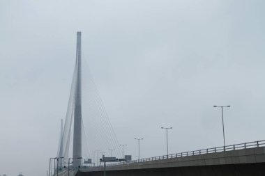 Hk bir Stonecutter köprü lansman günü