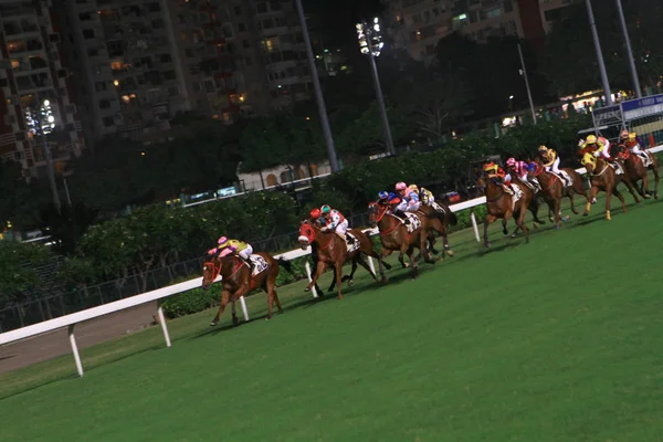 Horse Racing w: Hong Kong Jockey Club — Zdjęcie stockowe