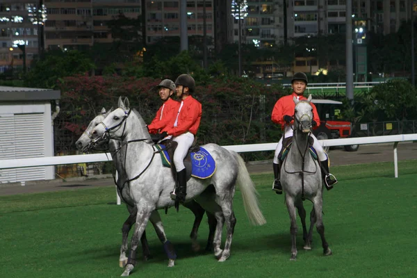 Hästkapplöpning på Hong Kong Jockey Club — Stockfoto