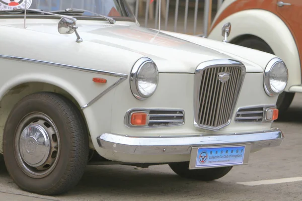 Een partij van klassieke auto in hong kong — Stockfoto