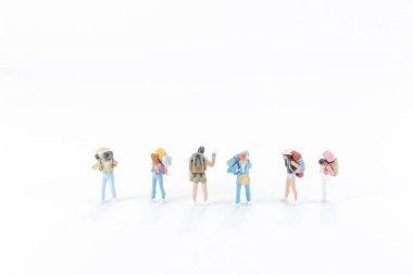 sırt çantası ile minyatür bir figür olarak bir Seyahat kavramı