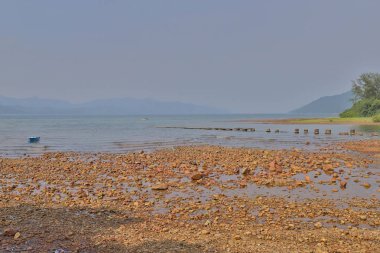 Hong Kong'daki Nai Chung Çakıl Plajı 