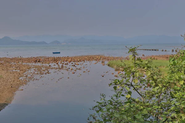 Hong Kong'daki Nai Chung Çakıl Plajı 