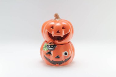 beyaz arka zeminde Halloween Pumpkin eğlenceli 