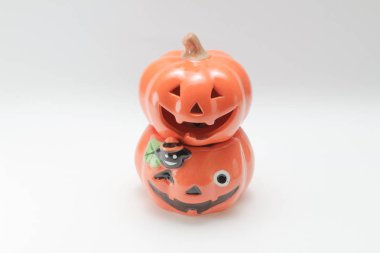 beyaz arka zeminde Halloween Pumpkin eğlenceli 