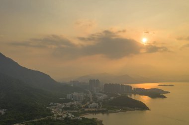 öğleden sonra Shan Ma on güneş battı 