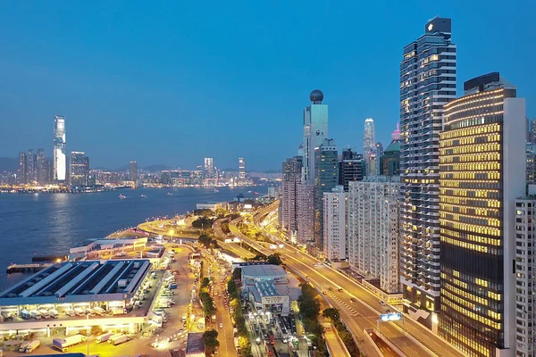 23 Ağustos 2019 hong kong gecesinde  