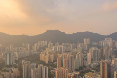 19 Ekim 2019, Kowloon şehri bölgesi, Aslan Anka 'nın yanındaki ev.