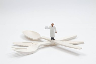 Garsonla çatal, eş ve kaşık seti.