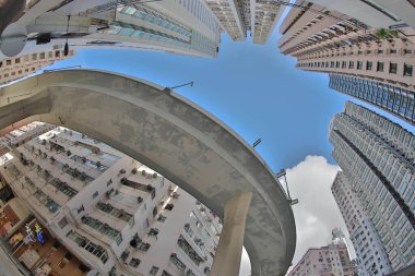  Shek Tong Tsui 'deki yüksek yol köprüsü, Hong Kong, 3 Haziran 2020 