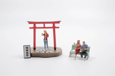 Tahtadaki Japon stili figürün modeli.