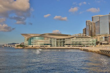 11 Haziran 2020 'de bir Victoria Limanı ve Kongre Merkezi, Hong Kong, Çin