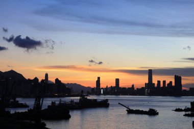 Akşam saatinden sonra Hong Kong 'da 28 Temmuz 2020