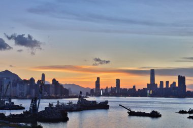 Akşam saatinden sonra Hong Kong 'da 28 Temmuz 2020