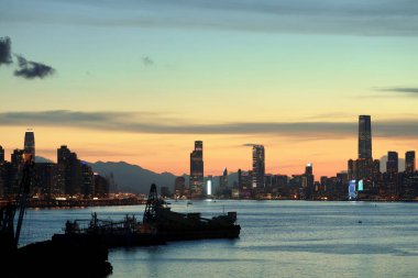 Akşam saatinden sonra Hong Kong 'da 28 Temmuz 2020