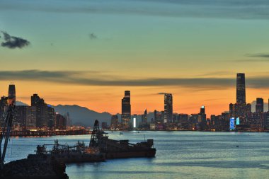 Akşam saatinden sonra Hong Kong 'da 28 Temmuz 2020