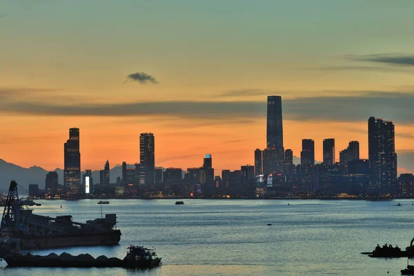 Akşam saatinden sonra Hong Kong 'da 28 Temmuz 2020