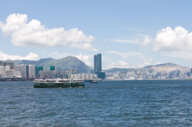 30 Mayıs 2007 'de, Hong Kong' daki Skyline adasının manzarası. 