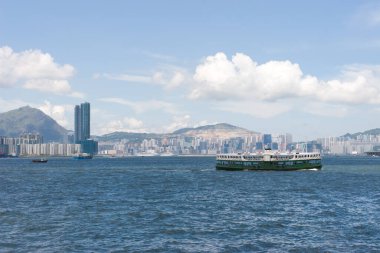 30 Mayıs 2007 'de, Hong Kong' daki Skyline adasının manzarası. 