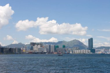 30 Mayıs 2007 'de, Hong Kong' daki Skyline adasının manzarası. 