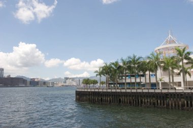 30 Mayıs 2007 'de, Hong Kong' daki Skyline adasının manzarası. 