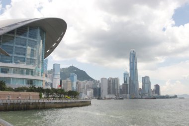 30 Mayıs 2007 'de, Hong Kong' daki Skyline adasının manzarası. 