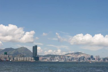 30 Mayıs 2007 'de, Hong Kong' daki Skyline adasının manzarası. 