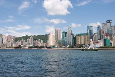 30 Mayıs 2007 'de, Hong Kong' daki Skyline adasının manzarası. 