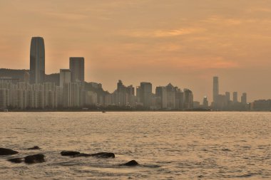 Victoria Limanı, gün batımında, Lei Yue Mun 23 Ağustos 2020