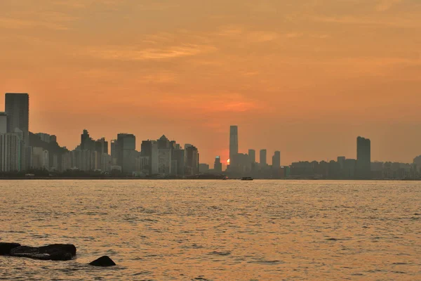 Victoria Limanı, gün batımında, Lei Yue Mun 23 Ağustos 2020