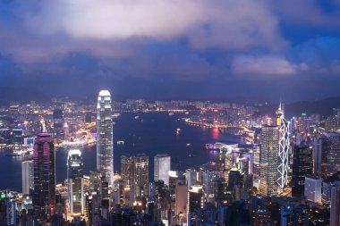 3 Haziran 2007 Hong Kong gecesi, Zirveden Manzara,