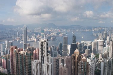 The Peak bakış açısından Hong Kong panoramik manzarası. 3 Haziran 2007