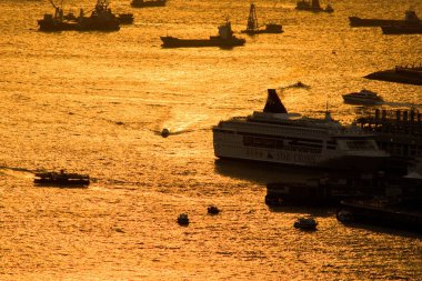 2 Haziran 2207 Kızıl Tütsü Yakma Zirvesi 'nden HK ufuk çizgisi