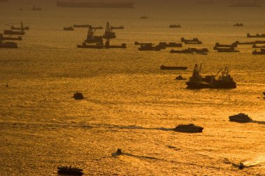 2 Haziran 2207 Kızıl Tütsü Yakma Zirvesi 'nden HK ufuk çizgisi