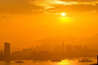 Victoria Limanı günbatımında, Devils Tepesi hk 25 Mayıs 2007