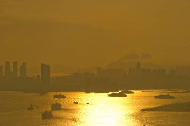 Gün batımında Victoria Limanı, Devils Peak hk25 Mayıs 2007