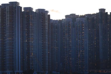  8 Ağustos 2020 'de apartman kompleksi.