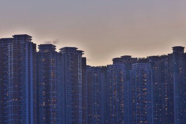  8 Ağustos 2020 'de apartman kompleksi.