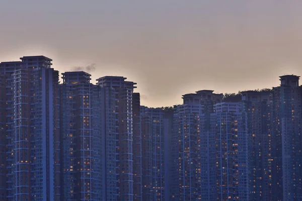  8 Ağustos 2020 'de apartman kompleksi.