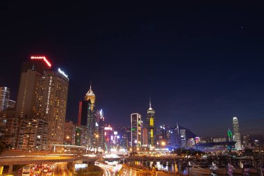 22 Haziran 2007 'de Hong Kong adasındaki Victoria limanı boyunca su cephesi