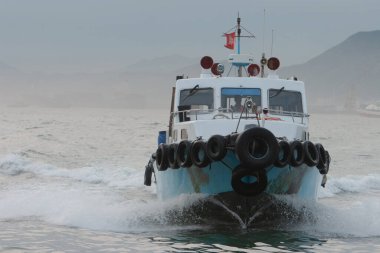 1 Eylül 2007 'de Hong Kong limanındaki gemi.