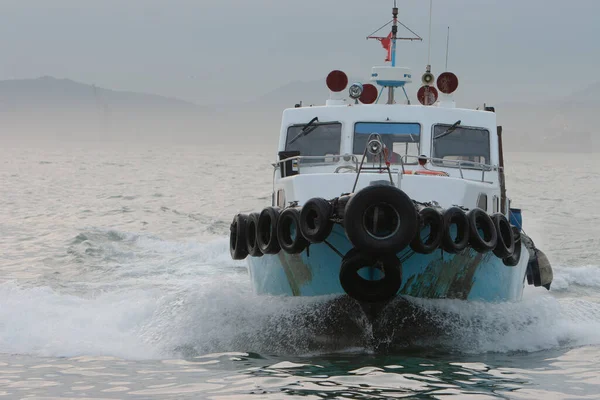 1 Eylül 2007 'de Hong Kong limanındaki gemi.