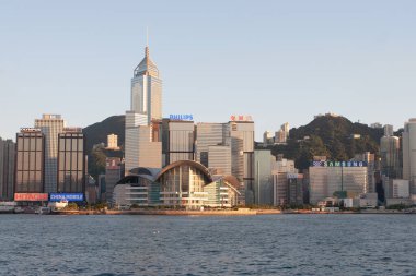 Yaz mevsiminde 3 Ağustos 2007 Hong Kong Victoria Limanı