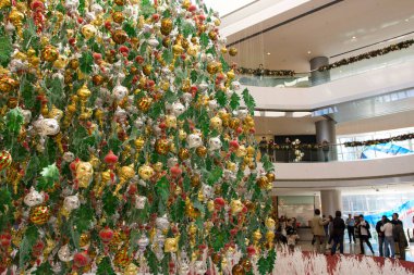 Pasifik Alışveriş Merkezi 'nde Noel süslemeleri. 2 Aralık 2007