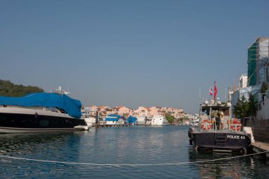Sai Kung Hong Kong 'daki Marina Koyu. 1 Aralık 2007