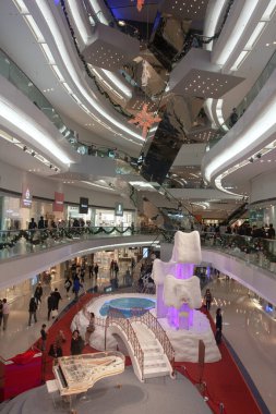 Noel ağacı festivali alışveriş merkezi, Hong Kong. 21 Aralık 2007