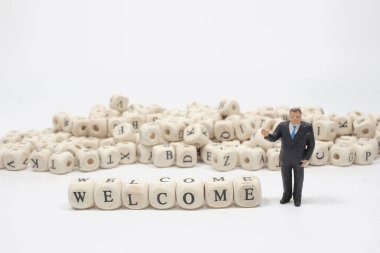 Tahta küp blokta karşılama kelimesi