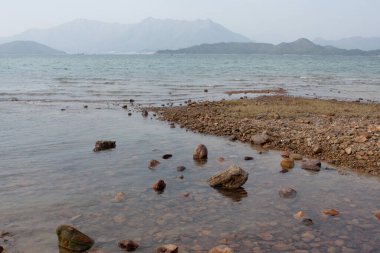 Nai Chung Pebbles Plajı, 30 Aralık 2007 