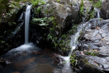 30 Eylül 2007 Kwai Chung 'daki Yukarı Shing Mun Barajı.