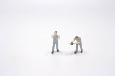 Bulaşık arabasının mini takımı.